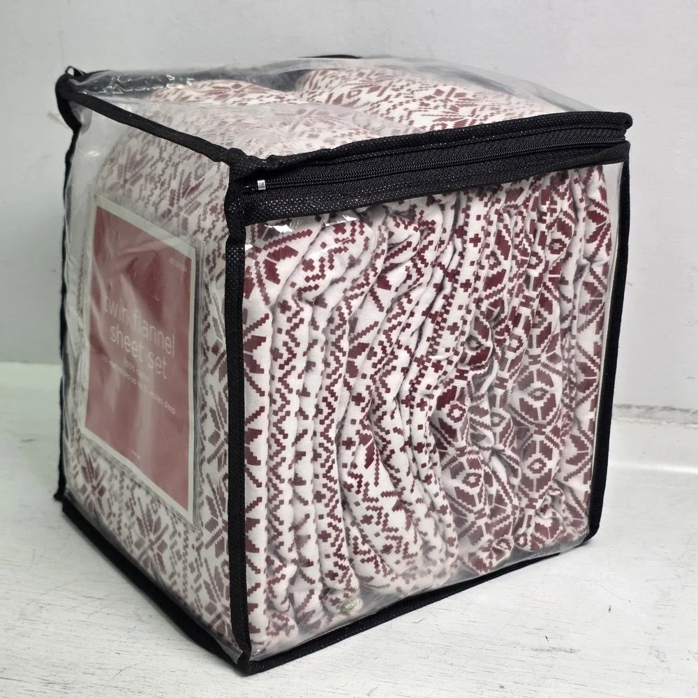 Target Brands Heavy 100% Cotton Red Holiday‎ Snowflake Flannel Twin Sheet Set